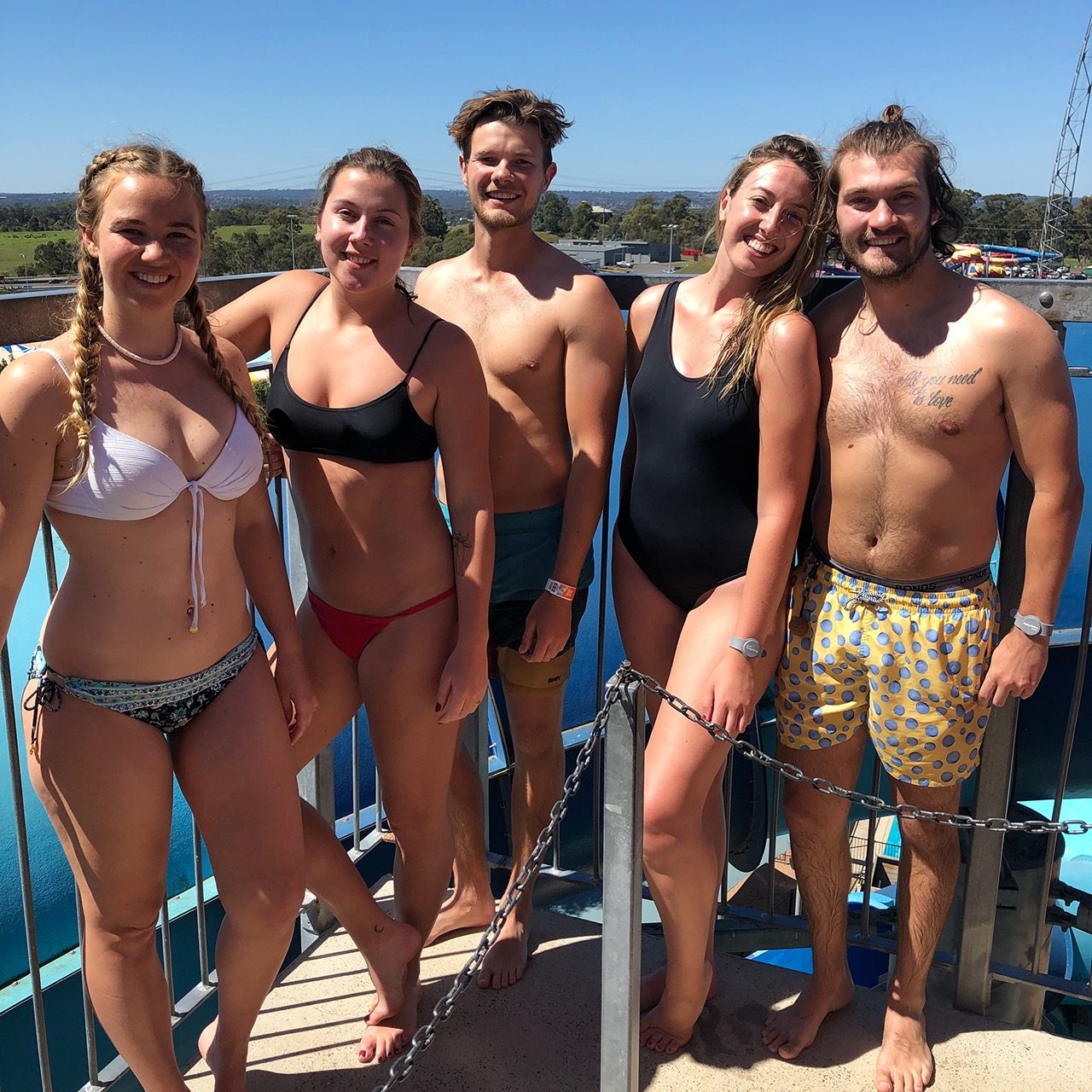 group-bookings-raging-waters-sydney