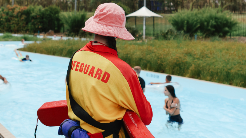 Lifeguard_dinolagoon